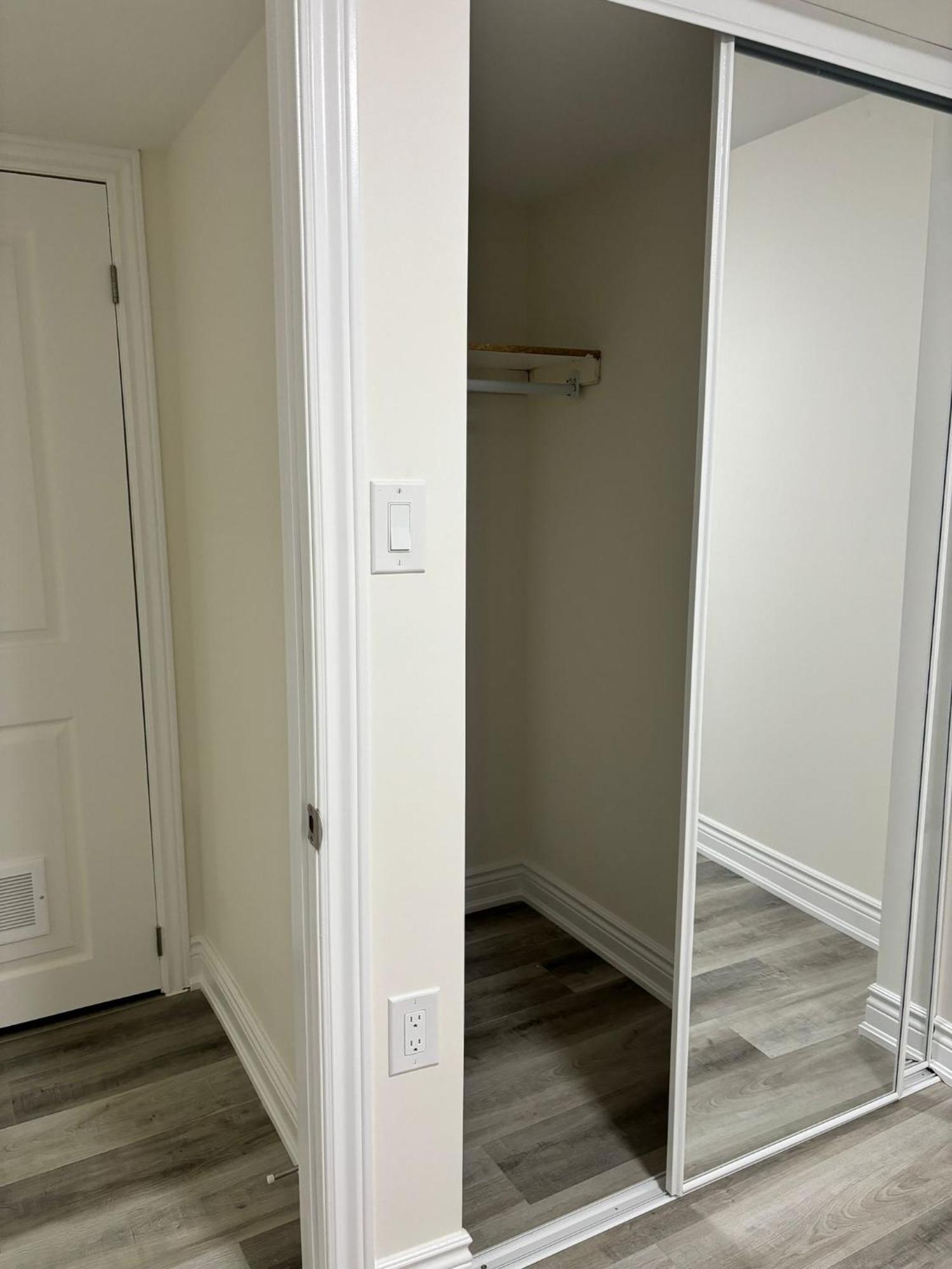 Bright Queen Room Close To Sheridan College And Airport Brampton Ngoại thất bức ảnh