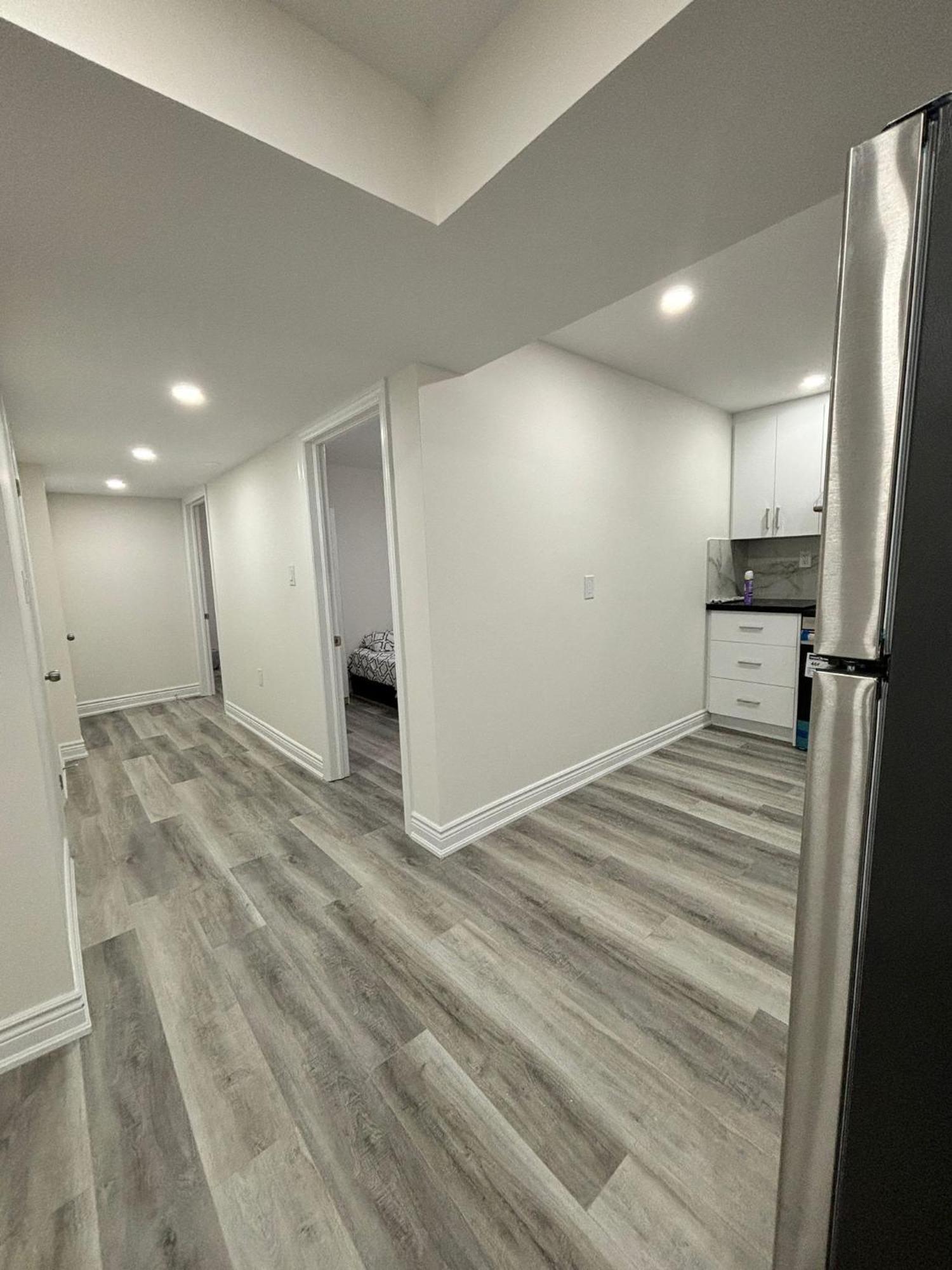 Bright Queen Room Close To Sheridan College And Airport Brampton Ngoại thất bức ảnh